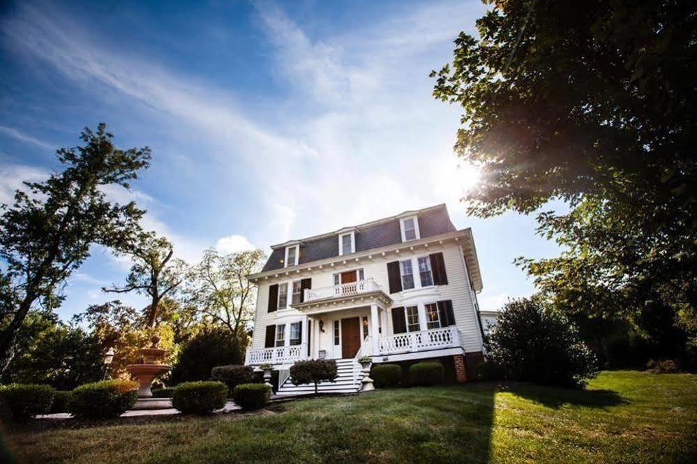 Chestnut Hill Bed & Breakfast Orange Extérieur photo